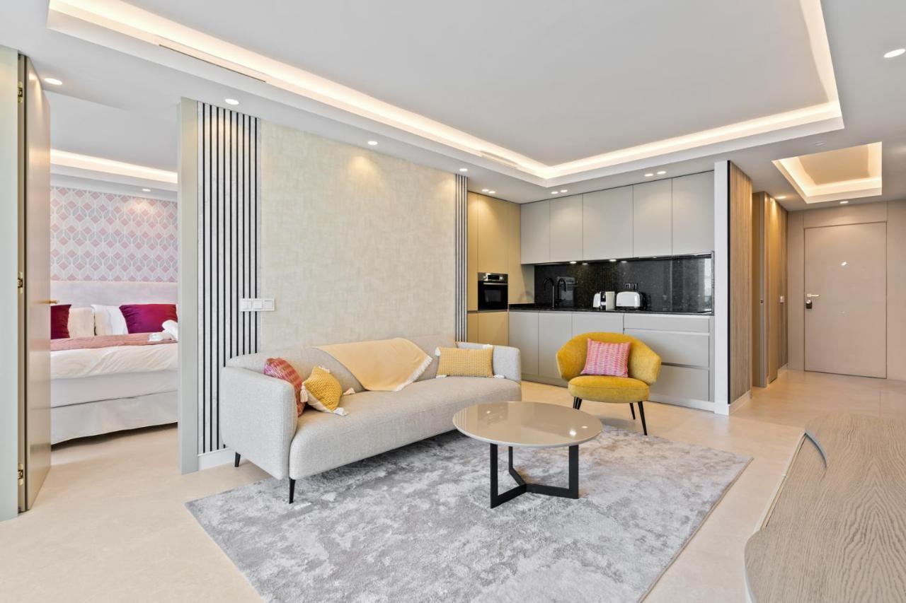 Fully Renovated Frontline Flat Apartment Marbella Ngoại thất bức ảnh